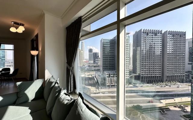 Lux BnB Burj Views Tower - Downtown
