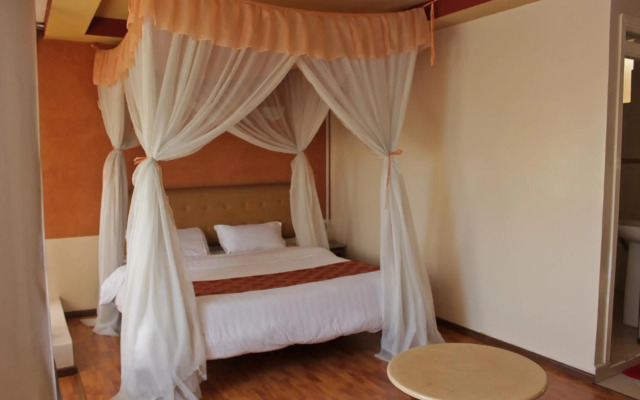Pearl Palace Hotel