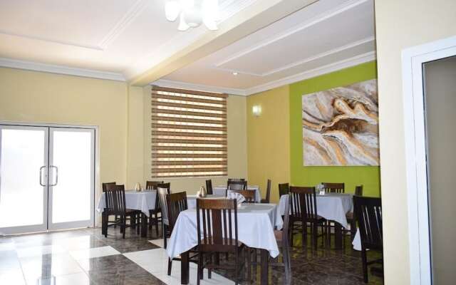 Relle Suites Hotel
