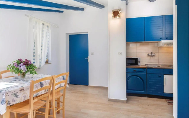 Apartment Kunfin V