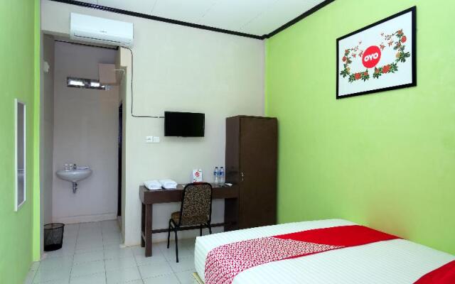Steze Kost By OYO Rooms