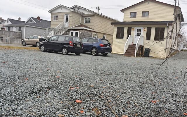 Lakeside 2 Bedroom Guest Suite