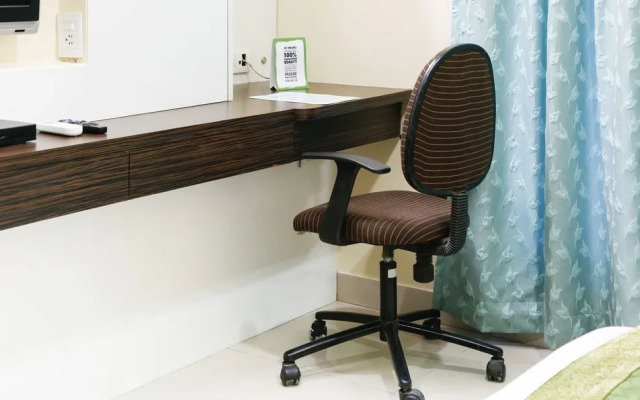 Treebo Trend Bandra Apartments