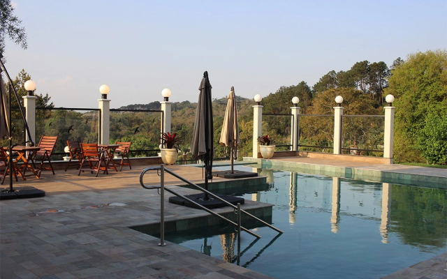 Bristol Villaggio Rosa Arujá