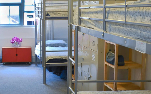 Blue Parrot Youth Hostel