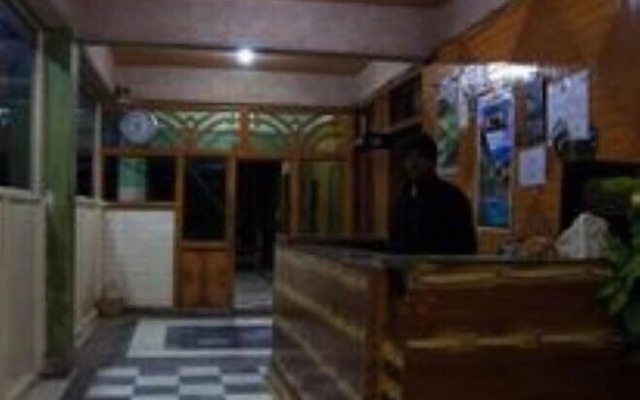 Paradise City Hotel and Restaurant