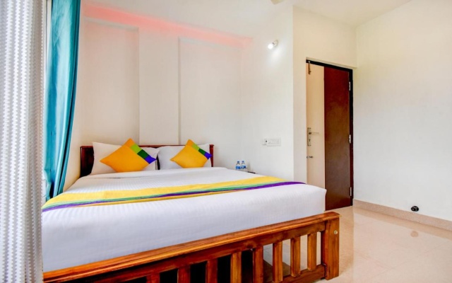 Itsy Hotels Vijaya Comforts, with BAR & restaurant