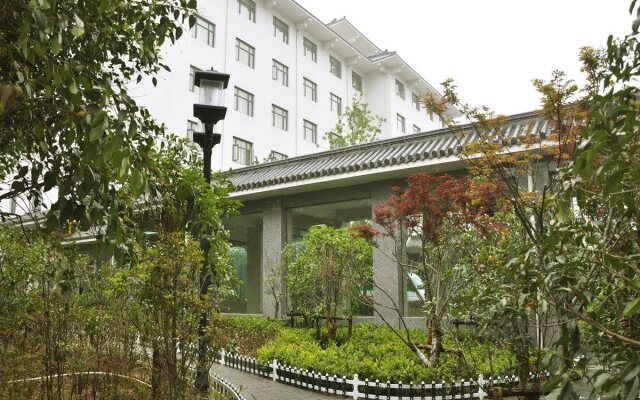 Yunquan Mountain Villa