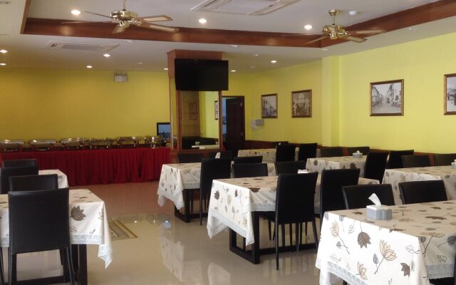 Phuket Chinoinn Hotel