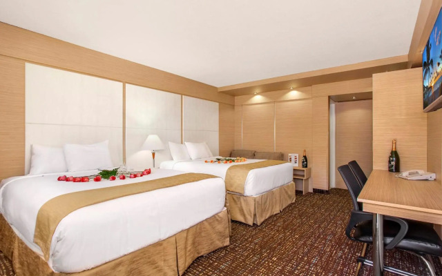 Ocean Beach Club Hotel