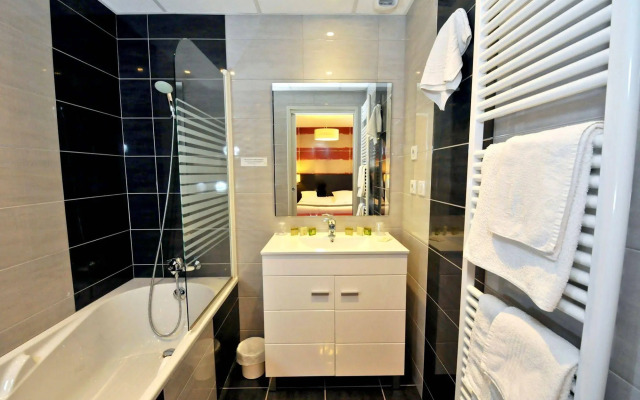 Le Central Hôtel - Restaurant