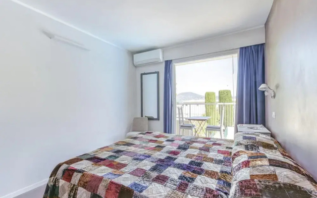 Delightful Apartment in Saint Tropez With Swimming Pool