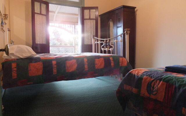 Criterion Hotel Warwick