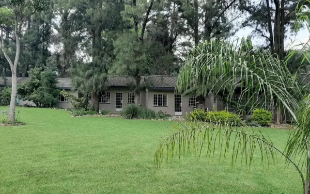 Wayside Lodge