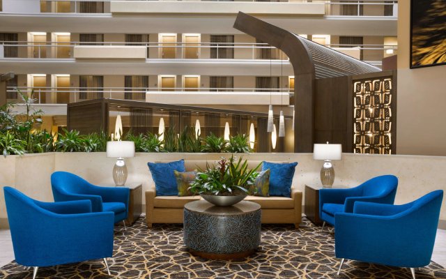 Embassy Suites by Hilton San Antonio Airport
