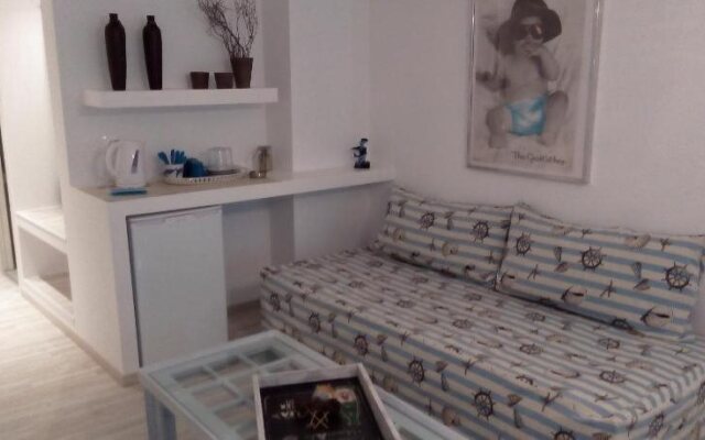 Lena Apartments