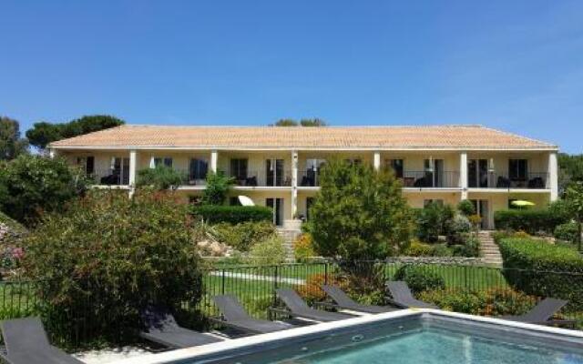 Residences Le Home  A Merula