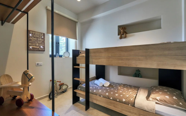 The Nook -luxury Living at the Edge of Tranquility