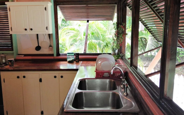 Top of the Hill Two Bedroom Apartment, Rodney Bay