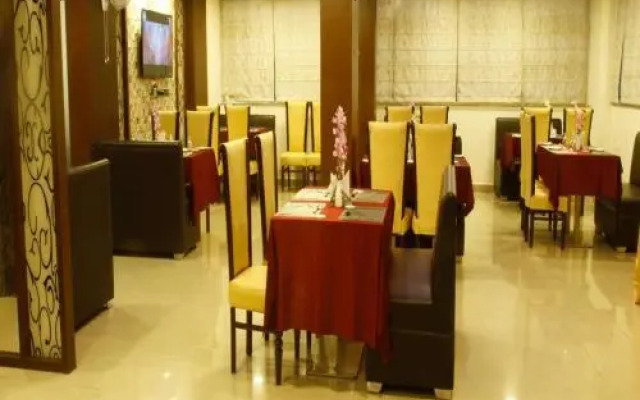 Hotel Mercury Residency