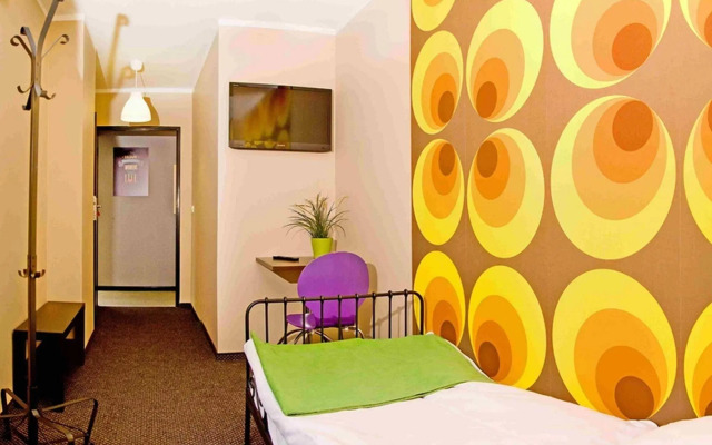 Glow Hostel