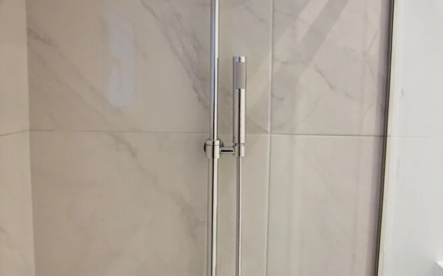 Sweet And Central Lair In Athens