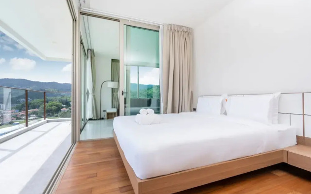 Sea View 2BR Apartment C73 in Oceana