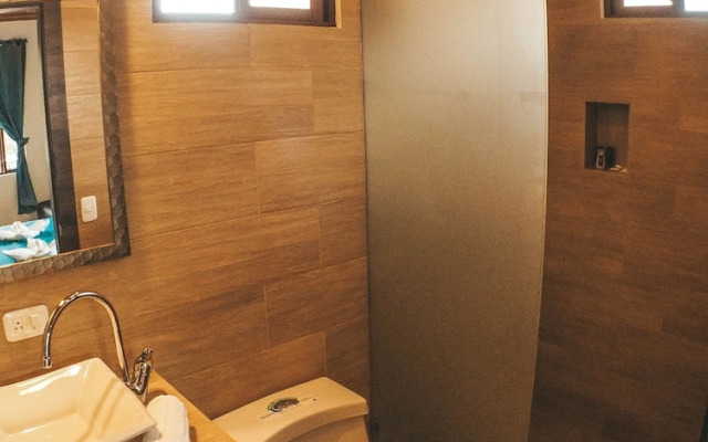 Toucan Platinum Suites Aparthotel