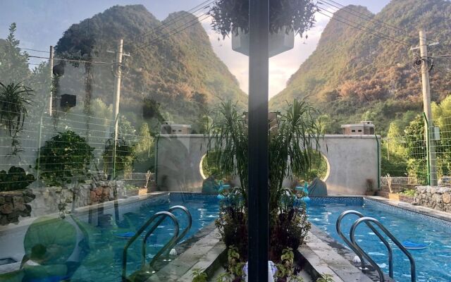 Yangshuo Serene Cove Hotel