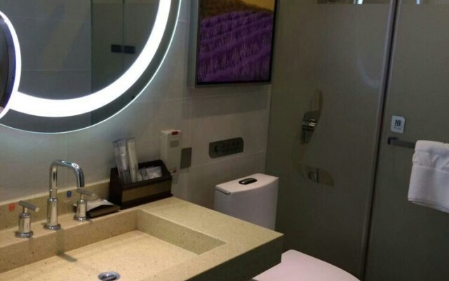 Lavande Hotel Shunyi Metro Station