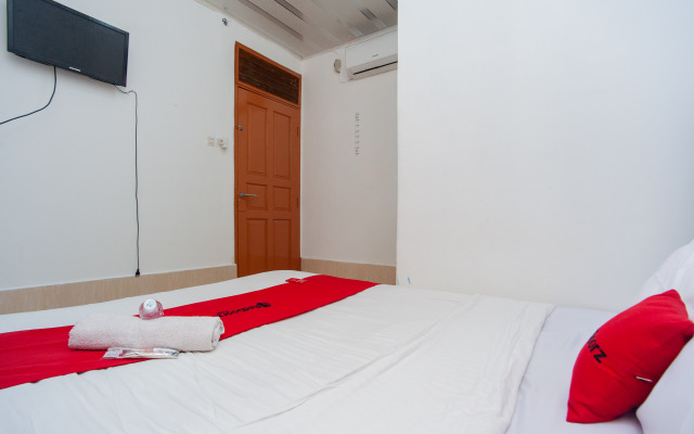 Reddoorz Syariah Jalan Wayhitam Palembang