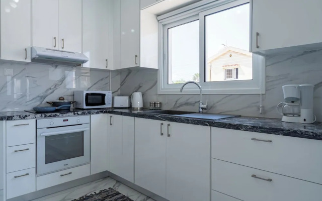 Naila 2-BR Apartment in Protaras