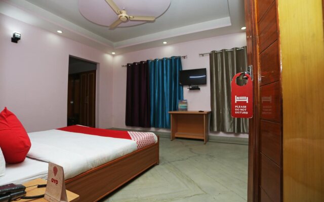 OYO Rooms Ghaziabad Railway Station 2
