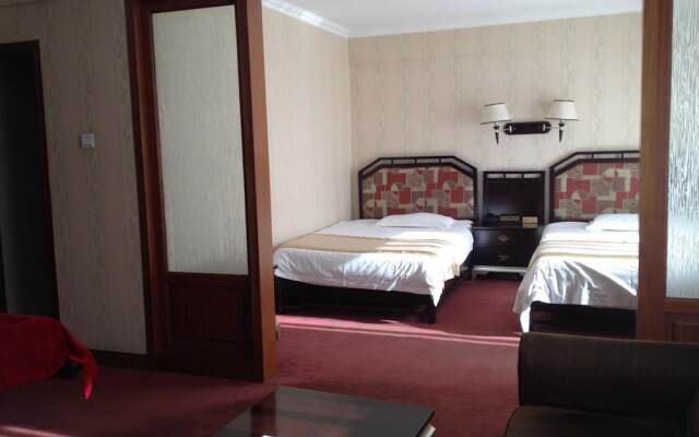 PAI Hotel Chengde Pingquan Central Square