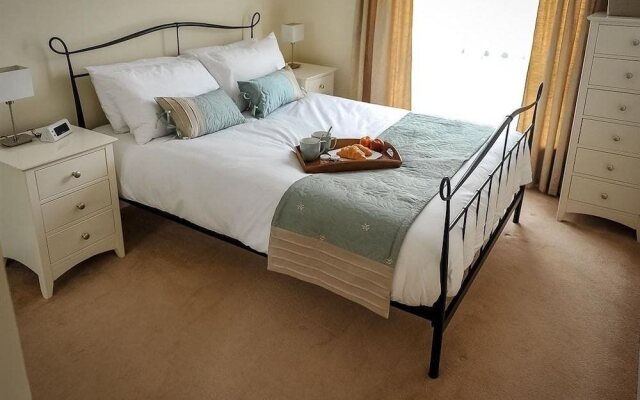 Select Serviced Accommodation - Gweal Place