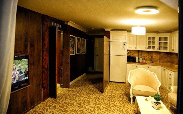 My Suit Residence