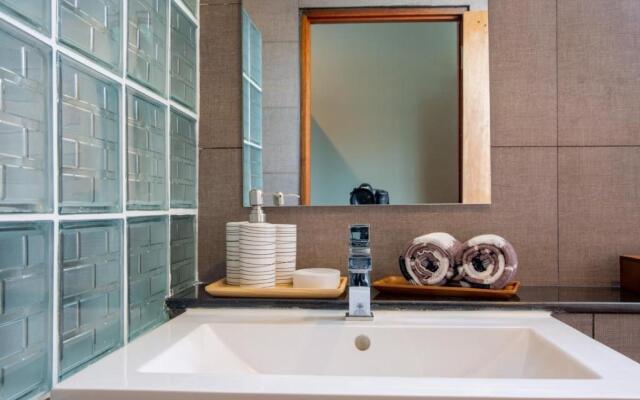 The BEACH CHA AM Suites