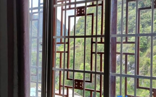 Xinlongmen Foot Bath Inn