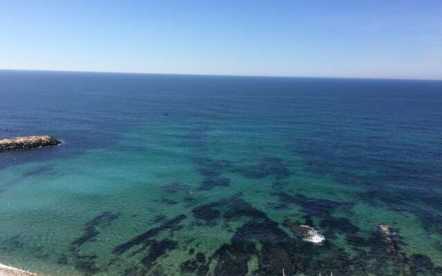 The Wave Beach & Surf Hostel