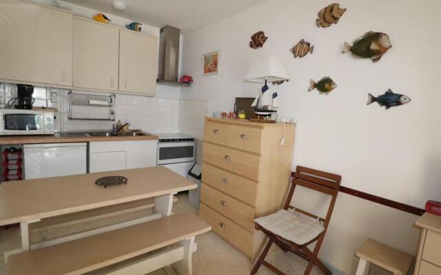 Appartement Le Grau-du-Roi, 1 pièce, 4 personnes - FR-1-307-20