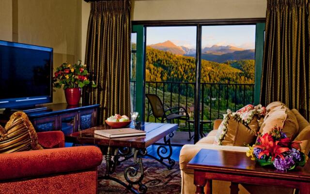 The Lodge & Spa at Cordillera
