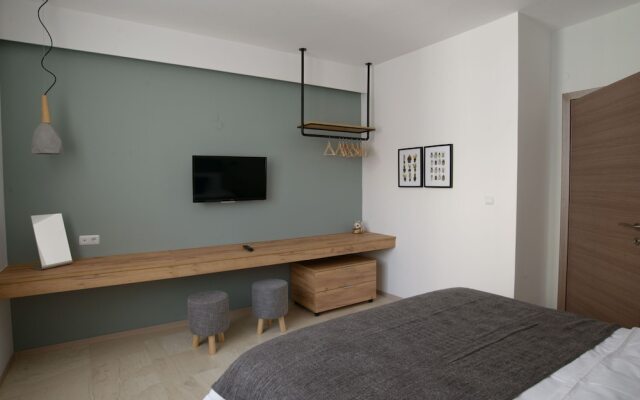 halu! Modern City Center Apartment