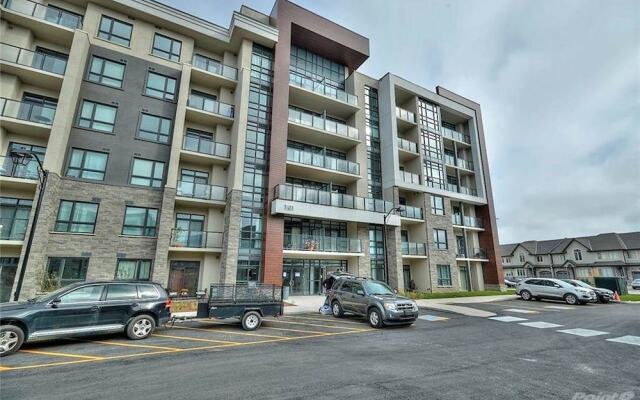 Condos at Lake Ontario