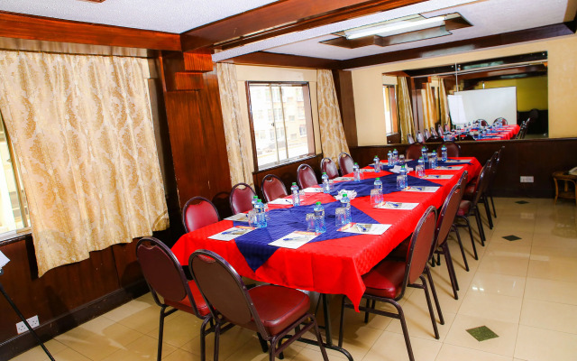 Sandton Palace Hotel