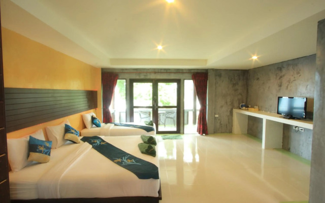 Tharathip Resort