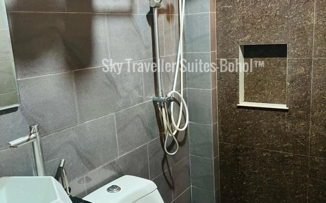 Sky Traveller Suites