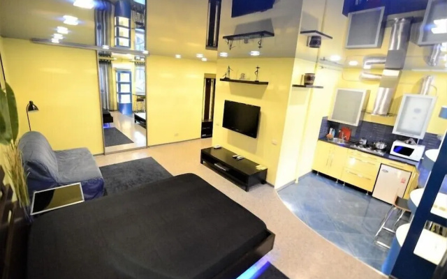 Apartment Megapolis On Koltsovskaya 30A