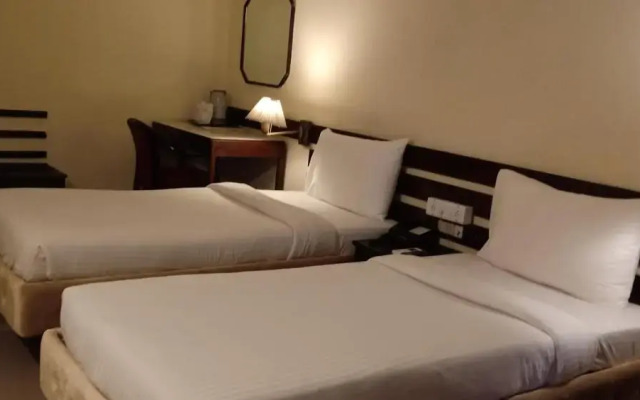 Hotel Poonja International