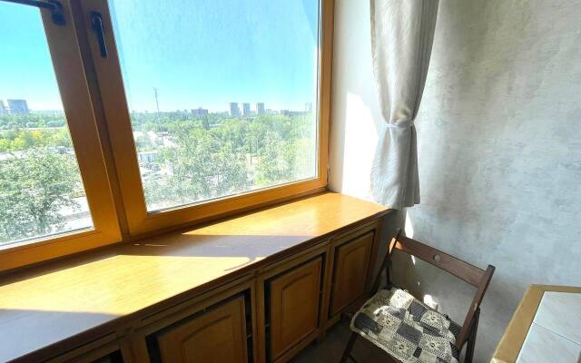 Moment House on Leningradskoe highway
