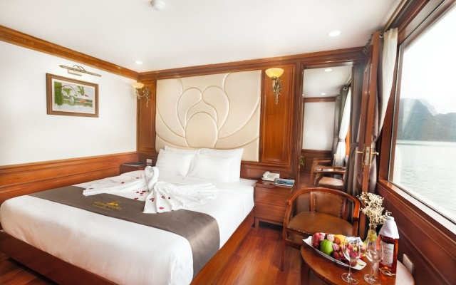 Le Journey Calypso & Boutique Pool Cruises – Guest Rooms – Ha Long